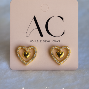 💛 Brinco De Coração Cravejado Com Zircônio
